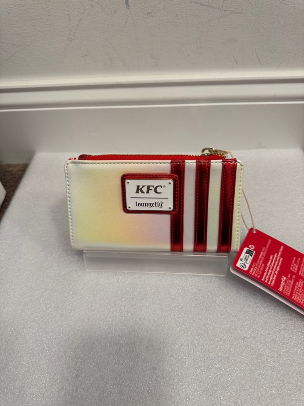 Loungefly KFC colonel sanders wallet NWT - Picture 2 of 7